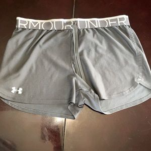 Under Armour workout shorts size Medium